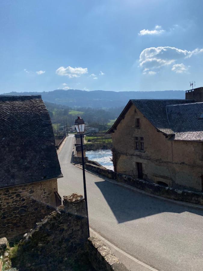 Au Pont D'Olt Saint-Côme-dʼOlt Exterior foto